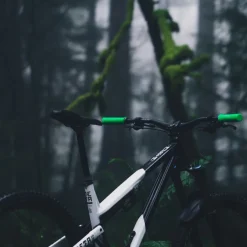 PNW Components Loam Handvatten - Lock-On | XL (34mm) - fruit snacks