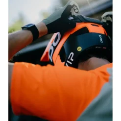 POC Otocon Race MIPS Helm - 8375 fluorescent orange avip/uranium black matt