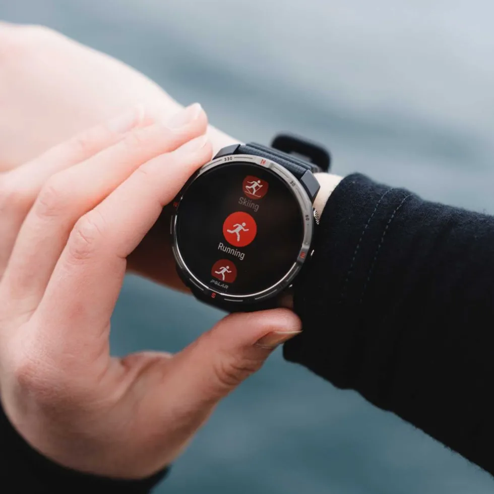 Polar Grit X2 GPS Multisporthorloge - zwart
