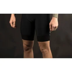 Q36.5 Gregarius Essential Fietsshorts met Bretels Heren - zwart
