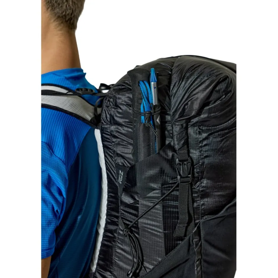 Rugzakken & Drinksystemen < Rab Veil XP 30L Rugzak - S - zwart