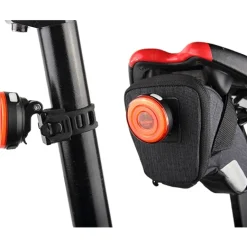 Ravemen CL05 Fietslamp Achteraan - Zwart