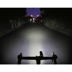 Ravemen CR1000 Fietslamp Vooraan - Black
