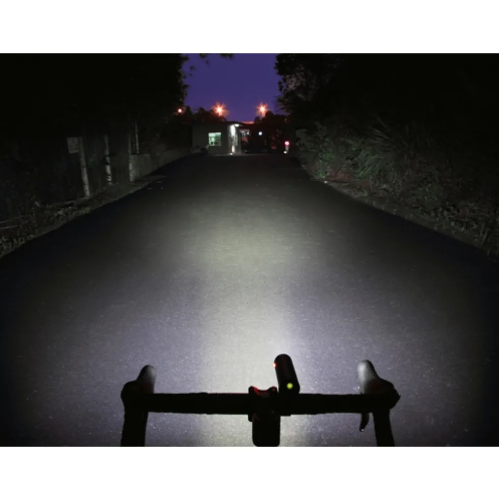 Ravemen CR1000 Fietslamp Vooraan - Black