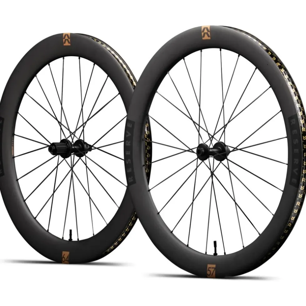 Reserve 57 | 64 Turbulent Aero Wielset - DT 240 - 28" | Carbon | Clincher | Centerlock - 12x100mm | 12x142mm - SRAM XDR