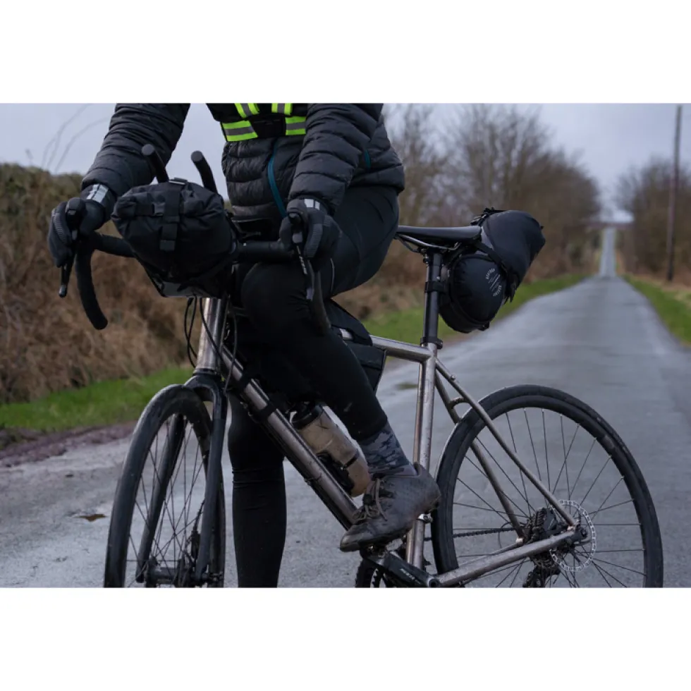 Restrap Adventure Race Zadeltas - 7L - zwart