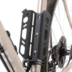 Bagagedragers < Restrap Carry Cage - black