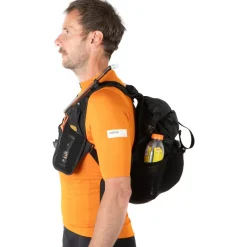 Restrap Rolltop Vochtregulerende vest 14L + drinkzak 2L - black