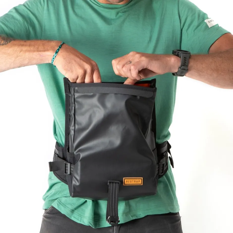 Heuptassen|Stuurtassen < Restrap Utility Heuptas 6L - zwart