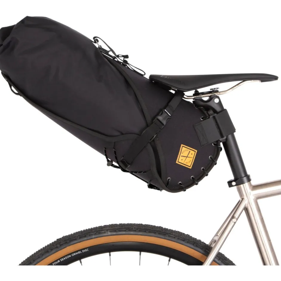 Zadeltassen < Restrap Zadeltas - 18L - zwart