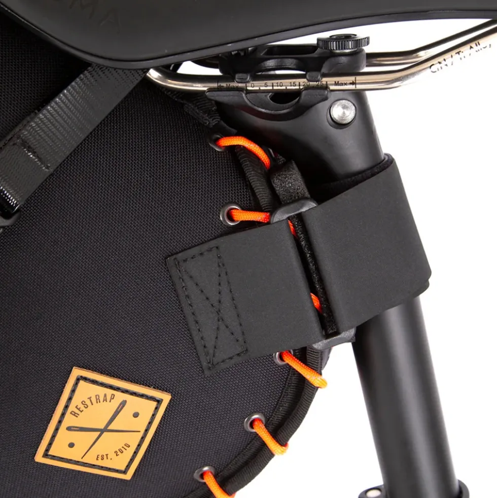 Restrap Zadeltas - 14L - zwart/oranje
