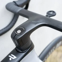 Aero Racefietsen < Ridley FACN R - Force AX - Carbon Racefiet - 2025 - battehip grey / back
