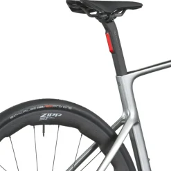 Elektrische Fietsen|Elektrische Racefietsen < SCOTT FASTANE PREIU - Eektrische carbon racefiets - 2026 - chroe siver