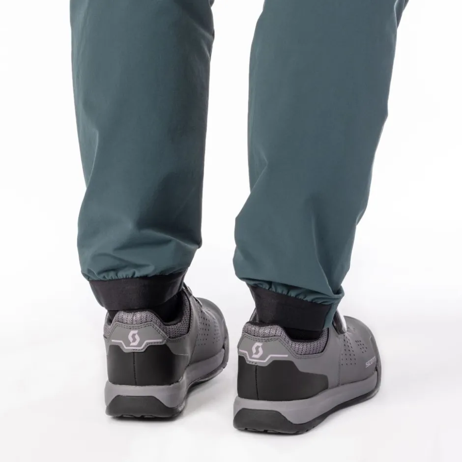 Winterbroeken < SCOTT Trail torm Hybrid Fietbroek Dame - fir green/cloud pink