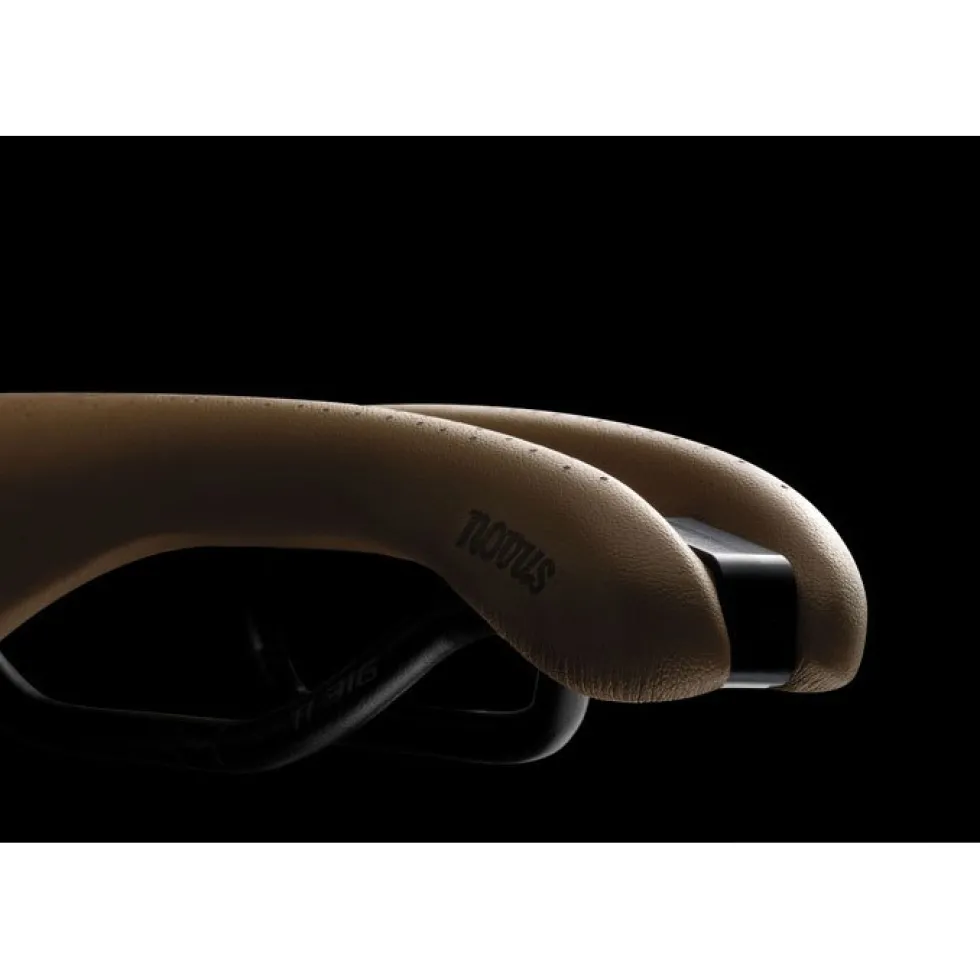 Selle Italia Novus Boost Gravel Heritage Saddle - Superflow | TI 316 - L3 | brown