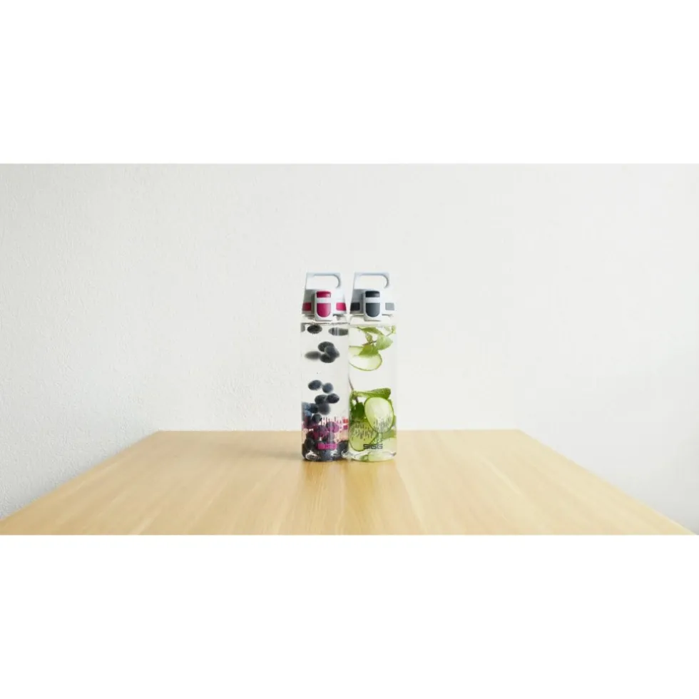 SIGG Total Clear ONE MyPlanet Drinkfles 0.75L - Anthracite