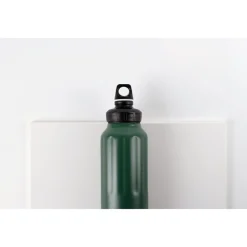 Outdoor Flessen & Thermosflessen < SIGG WMB Traveller Drinkfles 1.5L - Leaf Green Touch