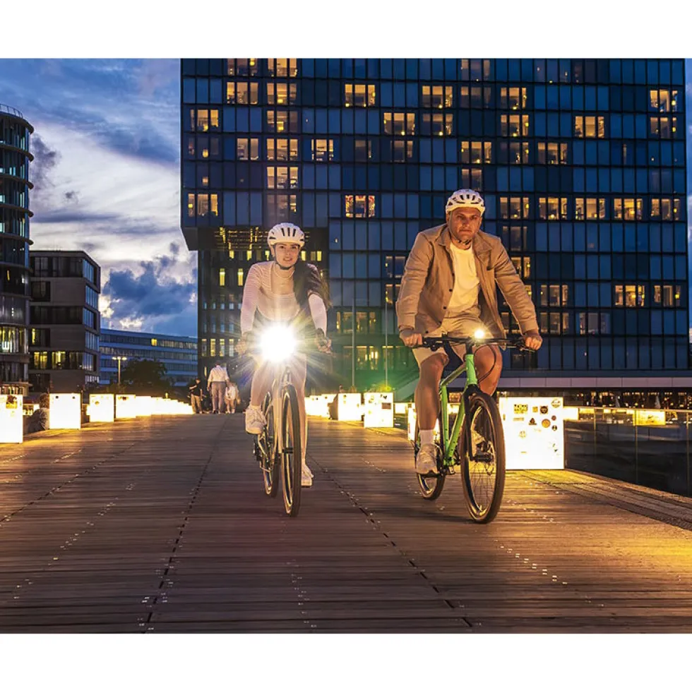 SIGMA Aura 50 Fietslamp Vooraan + Hiro 10 Achterlicht