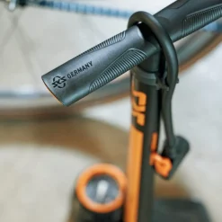 Vloerpompen < SKS Airkompressor 10.0 Floor Pump