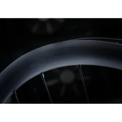 Specialized Alpinist CLX II Front Wheel - 700C | Tubeless | Centerlock - 12x100mm - Satin Carbon / Gloss Black