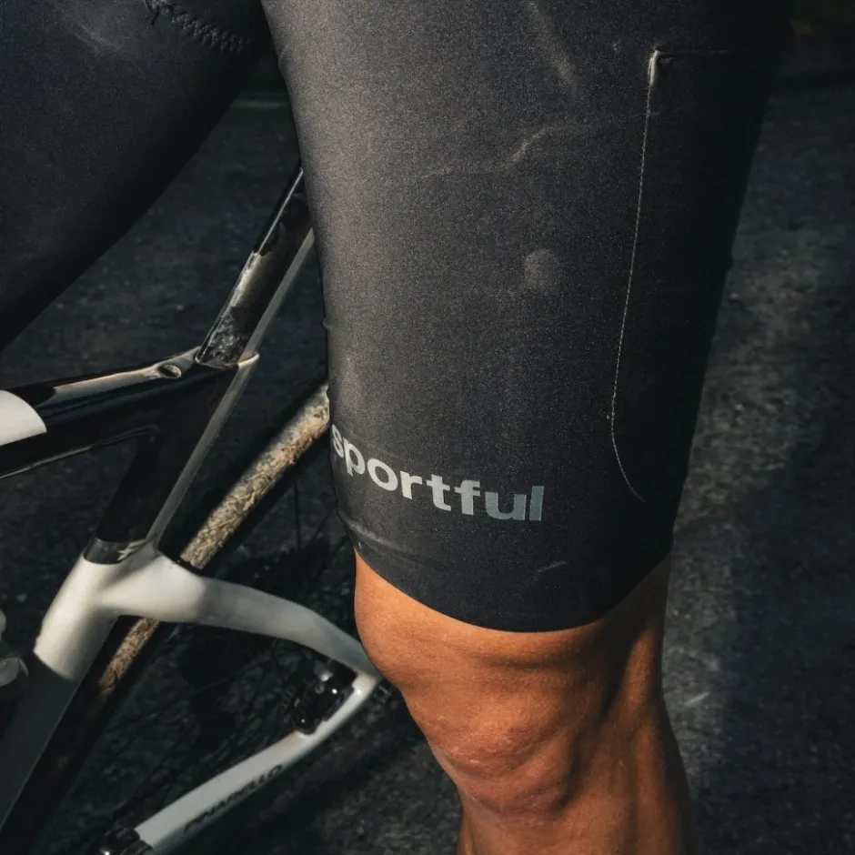 Body'S < Sportful Fast Not Fun G-Suit Body Heren - 002 zwart