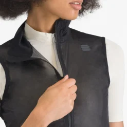Vesten < Sportful ight Air Vet Dae - 002 Zwart