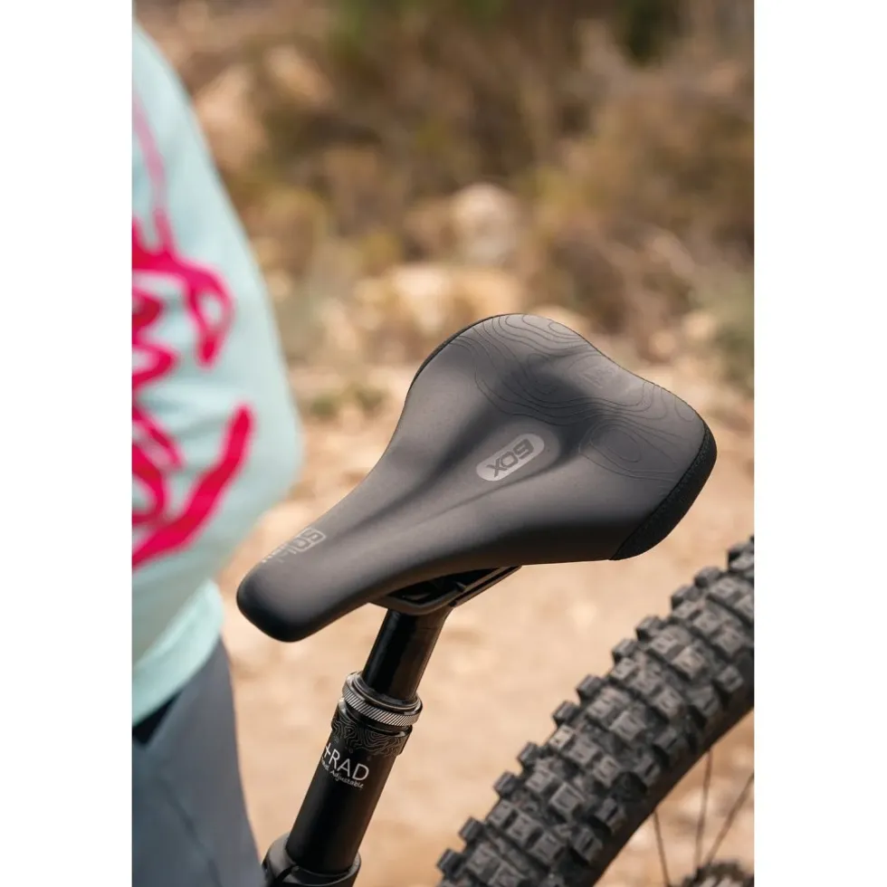 SQlab 6OX Ergowave Active 2.2 Zadel - zwart