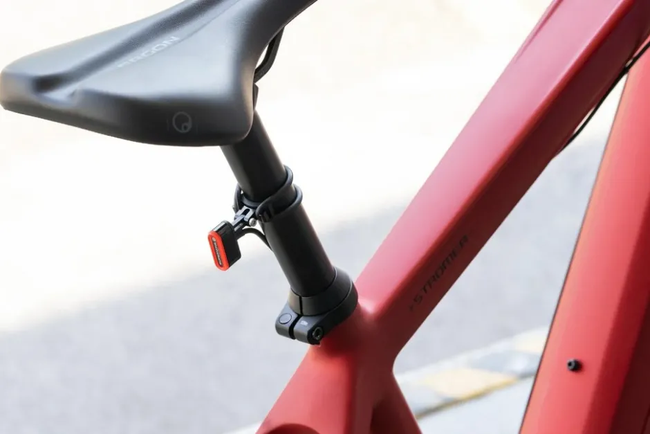 Achterlichten Voor Elektrische Fiets|E-Bike Verlichting < Supernova TL3 Mini 12V LED Achterlicht voor Zadelpen
