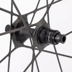Wielen < Syncros Capital SL Aero Wielset - 28" | Carbon | Hookless | Centerlock - 12x100mm | 12x142mm - 60mm voorkant + 80mm achter | SRAM XDR