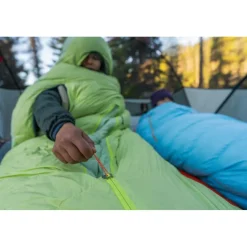 Therm-a-Rest Boost 650 32F/0C Slaapzak - Regular Wide - Meadow Green