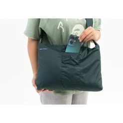 Ticket To The Moon Zipper Bag Waterbestendige tas met ritssluiting 10L