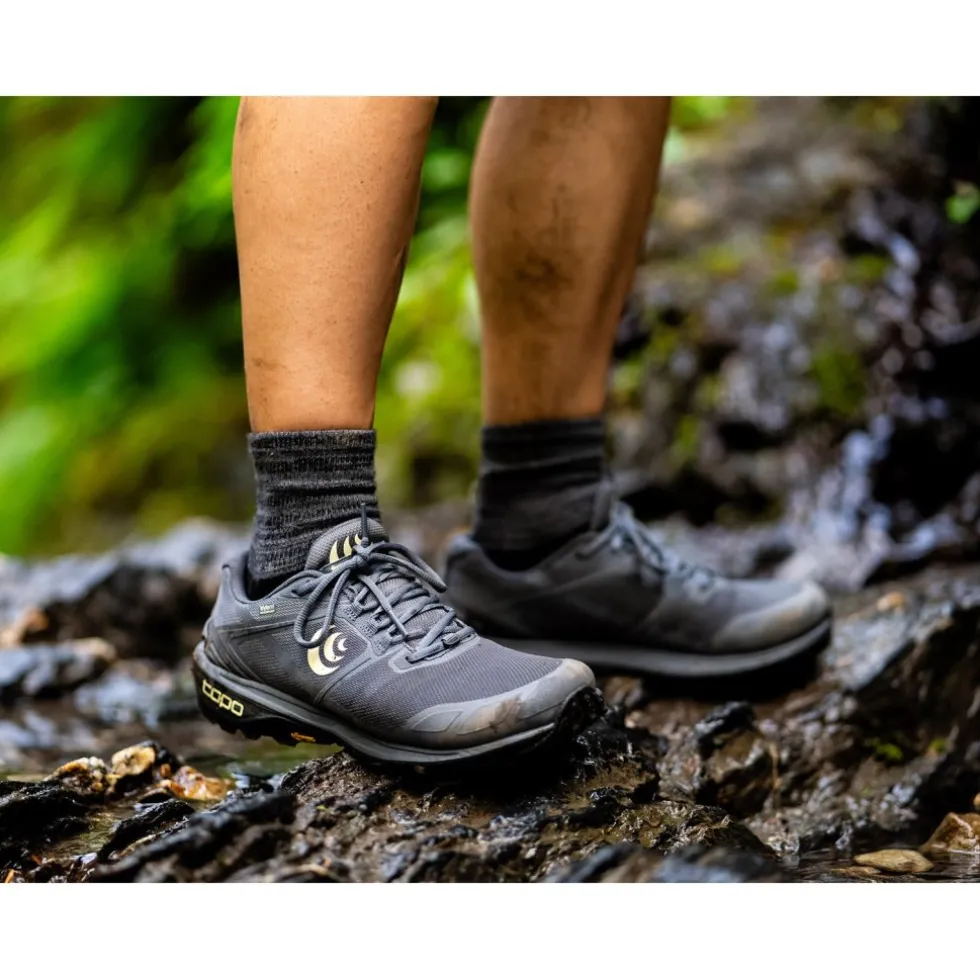 Topo Athletic Terraventure 4 Waterproof Trailrunning Schoenen Dames - grey/butter