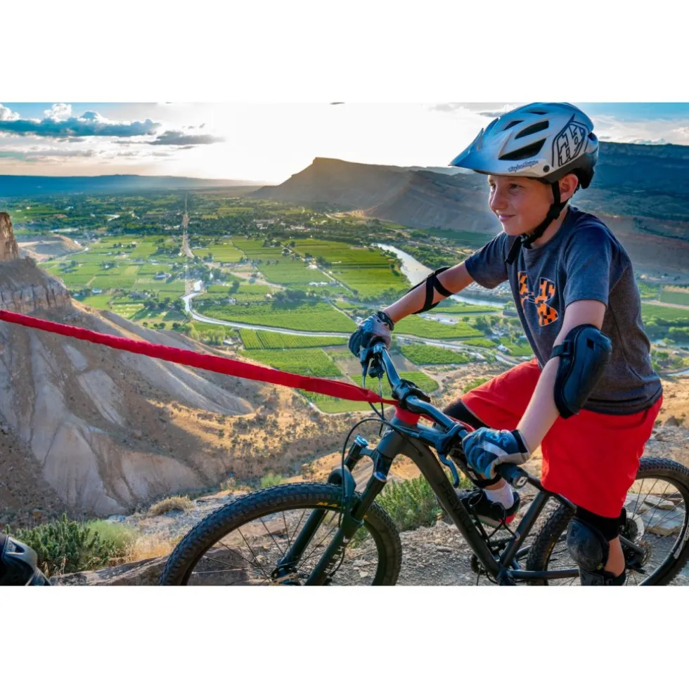 TowWhee Original Kids Tow Rope for Bicycles - red