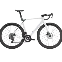 Trek MADONE SL 6 AXS GEN 8 - Carbon Racefiets - 2026 - Gloss Crystal White / Matte Deep