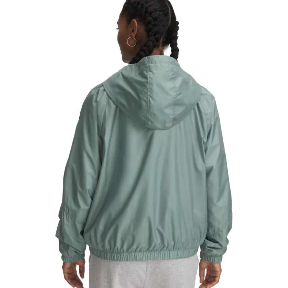 Jassen & Vesten < Under Armour UA Rival Sport Windjack Daes - Silica Green/Wit