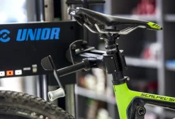 Unior Bike Tools Master Shop Repair-Clamp 1693.1M