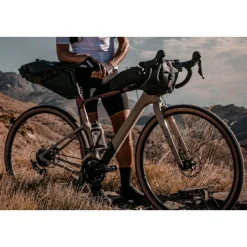 Frametassen|Top Tube Bag < USWE Zipper 1.2L Bovenbuis Tas - zwart