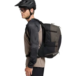 Drinkrugzakken < Vaude Bike Alpin 23+5L Rugzak - coconut