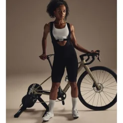 Fietstrainers|Rollerbanken < Wahoo Fitness Wahoo KICKR Core 2 - 11-speed - Direct Drive Hometrainer - zwart