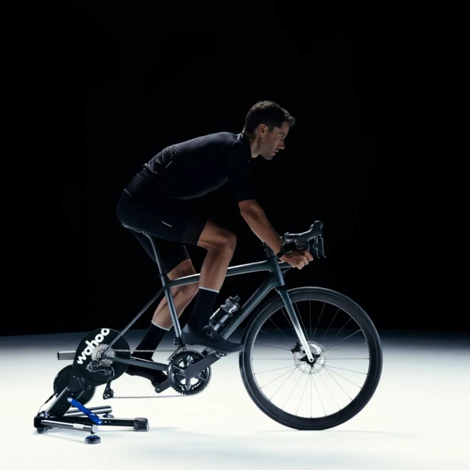 Fietstrainers|Rollerbanken < Wahoo Fitness Wahoo KICKR v6 WIFI - Direct Drive Hometrainer - zwart