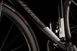 Wilier GARDA - 105 - Carbon Racefiets - 2026 - black grey glossy