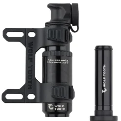 Mini Pompen < Wolf Tooth EnCase Luchtpomp - 30 cc | incl. gereedschap voor bandenreparatie