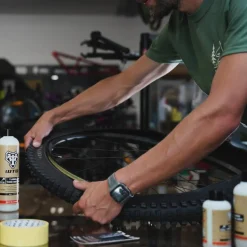 Banden Accessoires En Tubeless|Gereedschap En Onderhoud < WTB TCS Tubeless Tire Sealant - 946ml