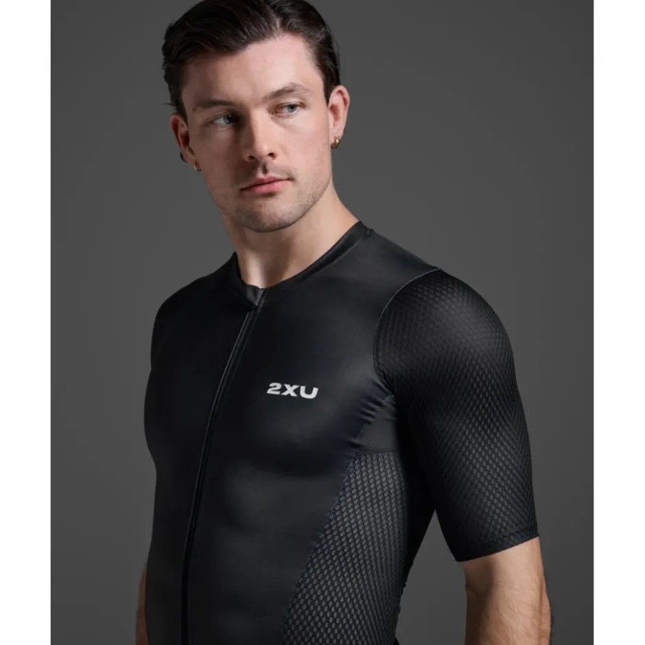 T-Shirts & Tops < 2XU Aero Hex Triathon Top Heren - zwart/wit
