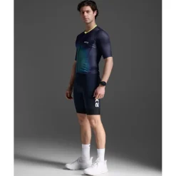 T-Shirts & Tops < 2XU Aero Hex Triathlon Top Heren - midnight/cool matcha