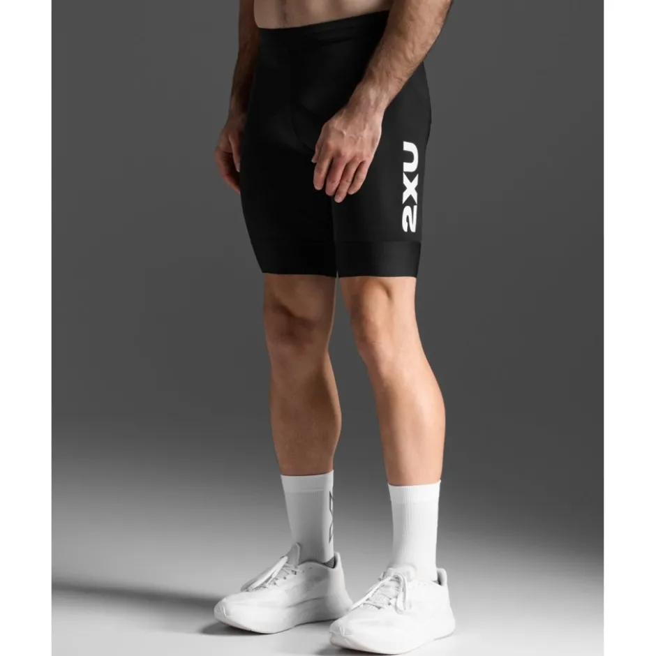 Broeken < 2XU Aero Triathon 9" hort Heren - zwart/wit